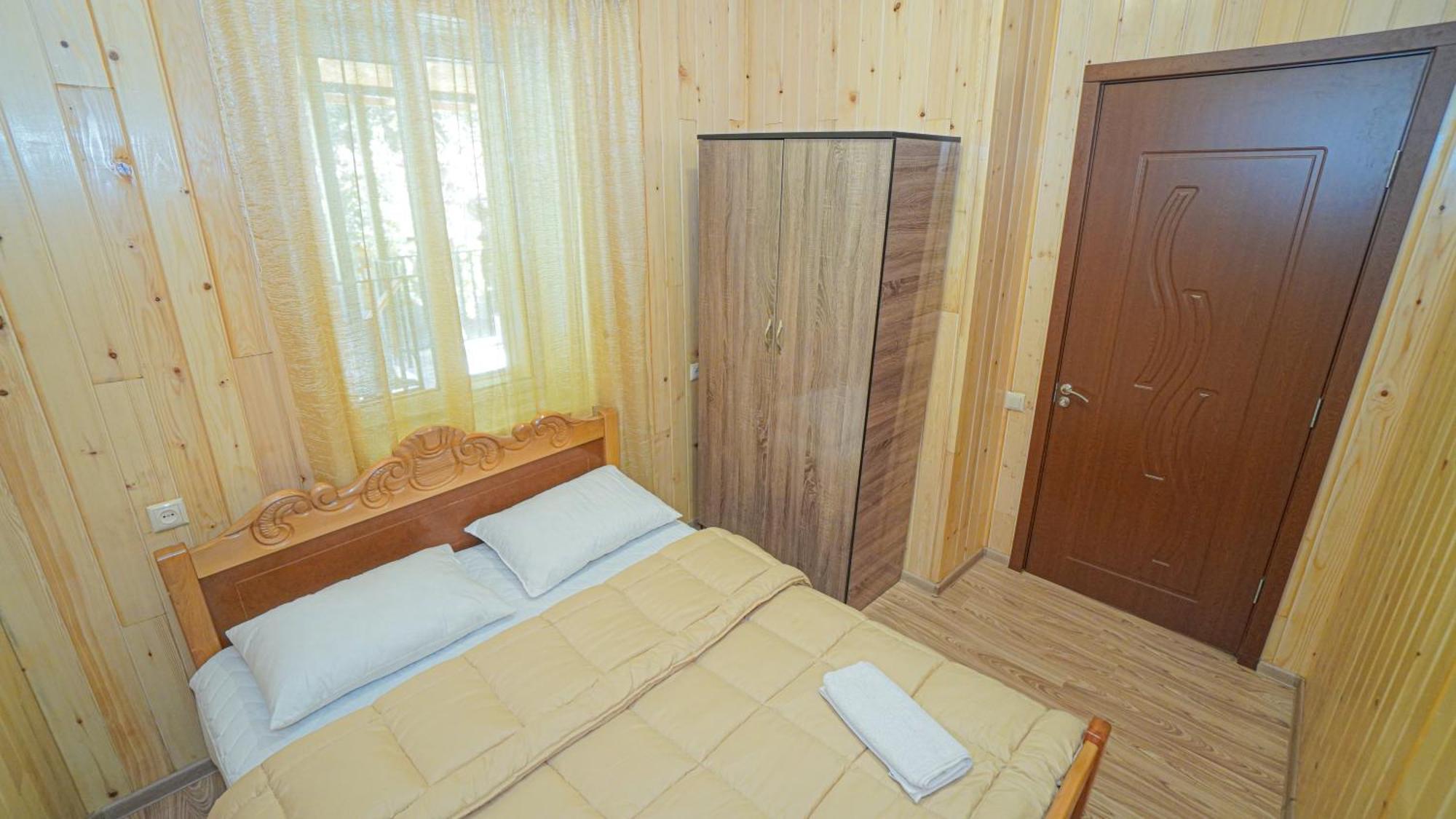 Givi Kakhiani'S Guesthouse Zhabeshi 外观 照片