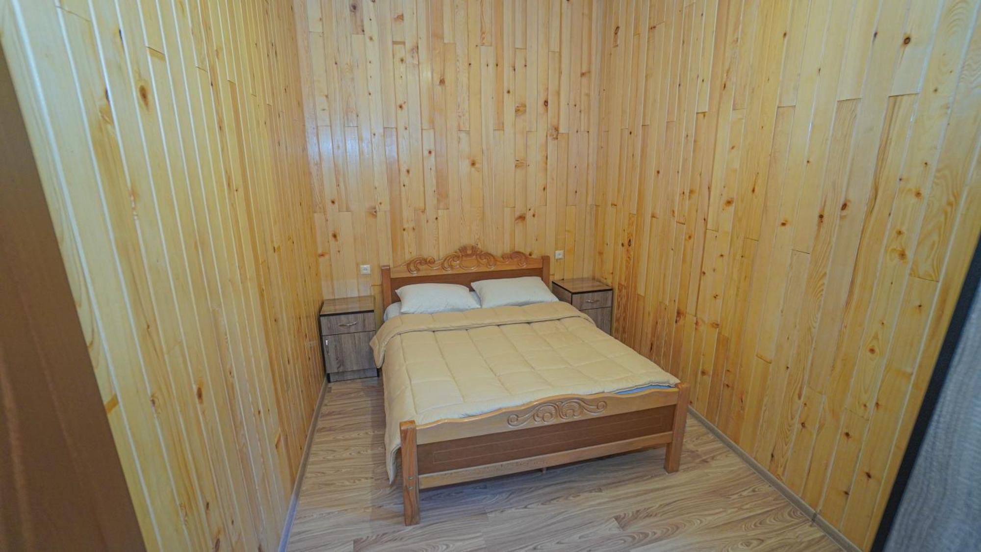 Givi Kakhiani'S Guesthouse Zhabeshi 外观 照片
